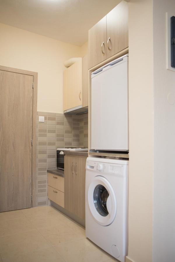 Kosmos Service Apartment Modern Spirit City Center With Additional Cost Parking 테살로니키 외부 사진